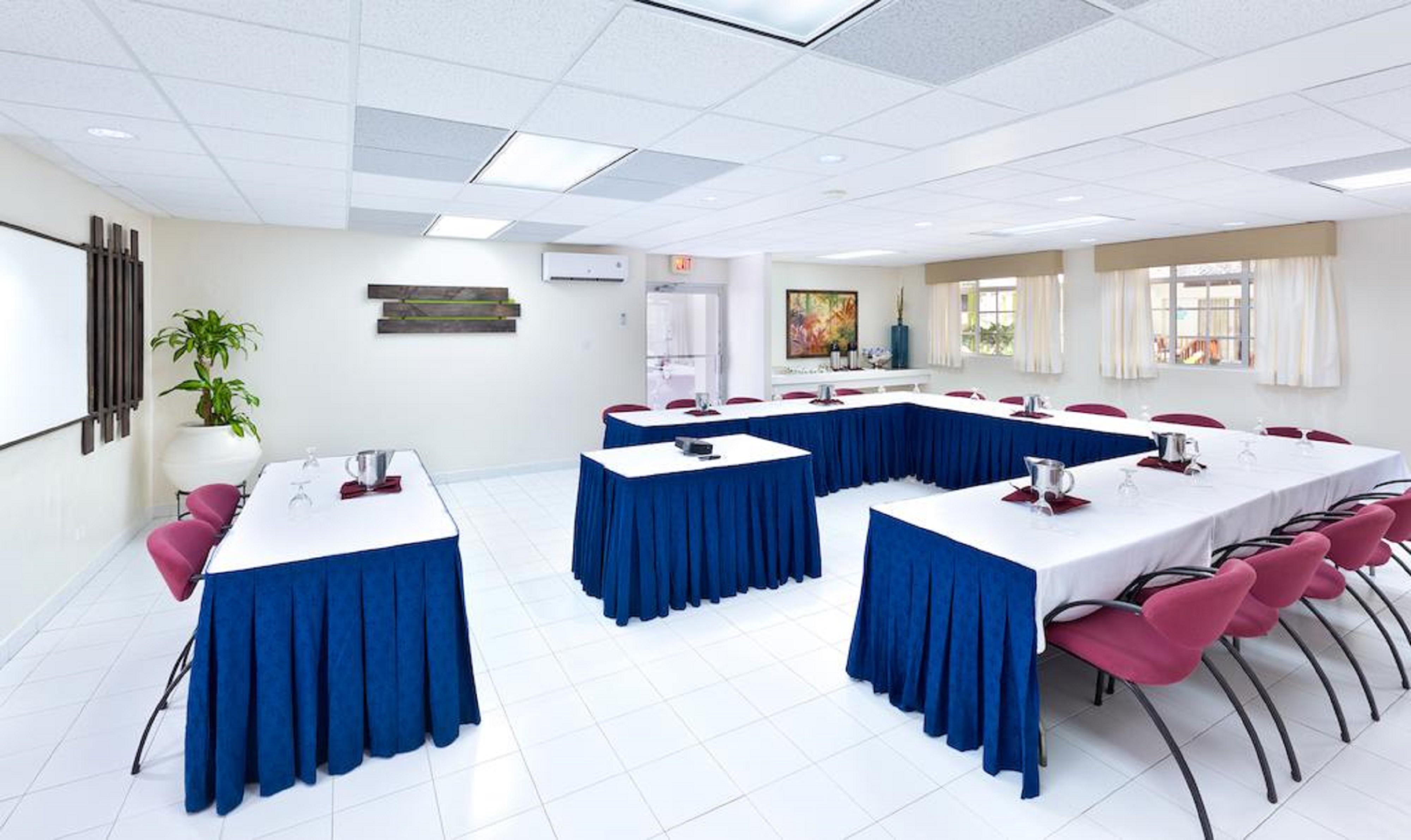 Blue Horizon Hotel Rockley Extérieur photo