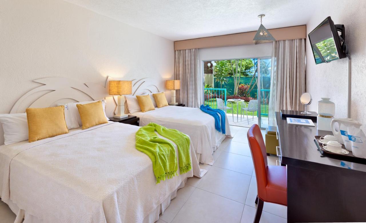 Blue Horizon Hotel Rockley Extérieur photo