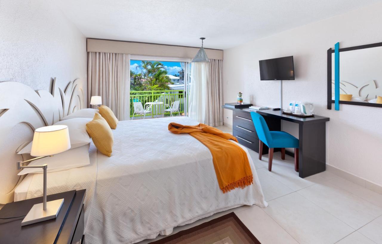 Blue Horizon Hotel Rockley Extérieur photo