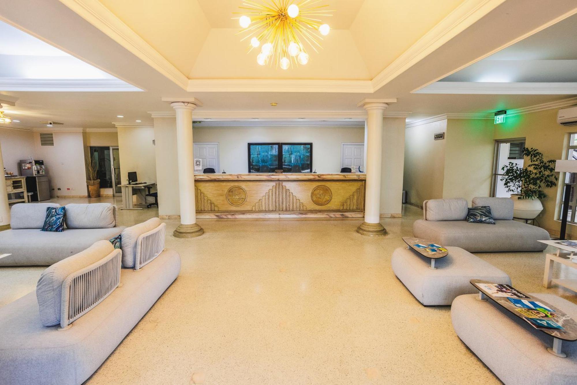 Blue Horizon Hotel Rockley Extérieur photo