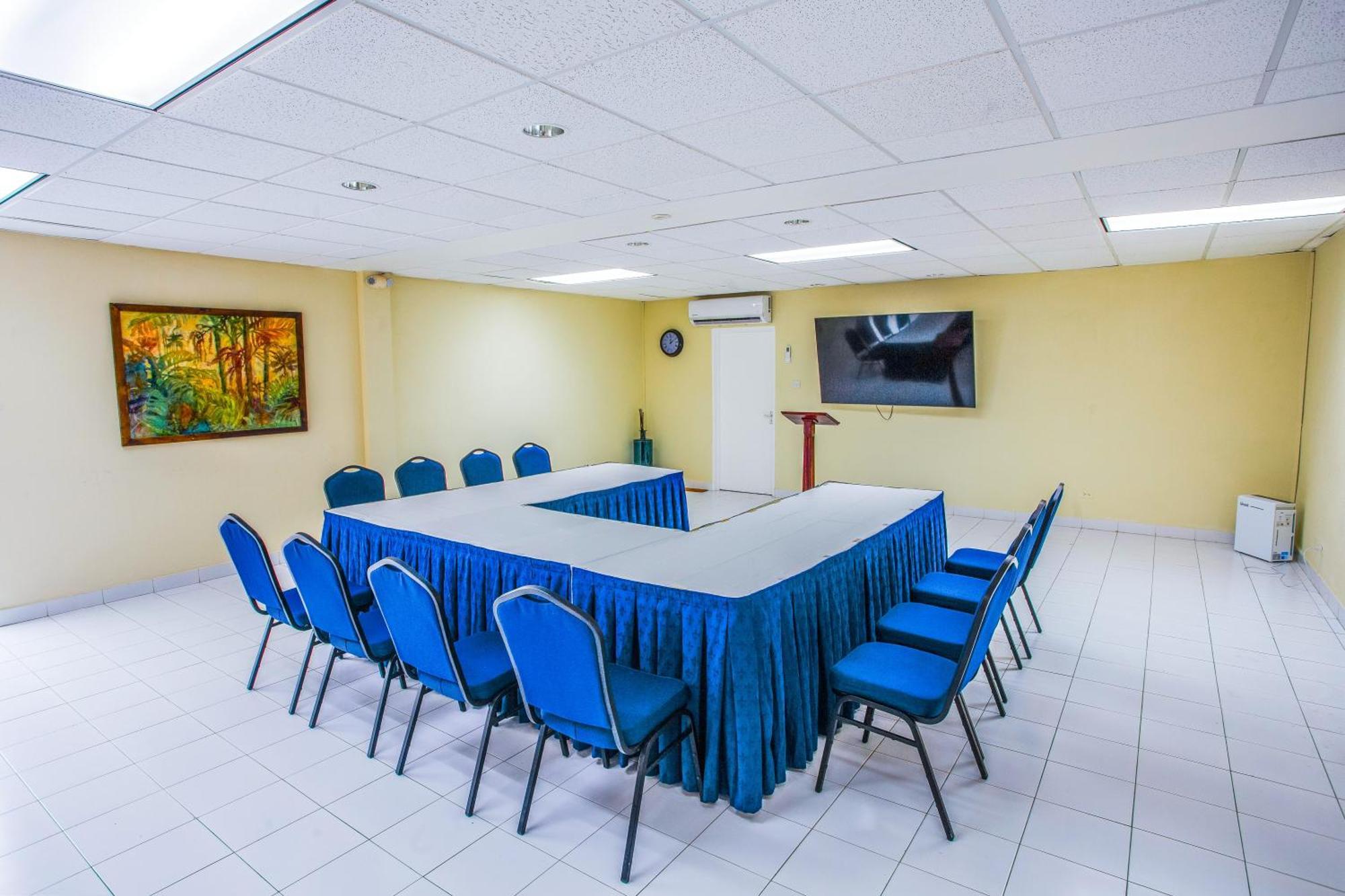 Blue Horizon Hotel Rockley Extérieur photo